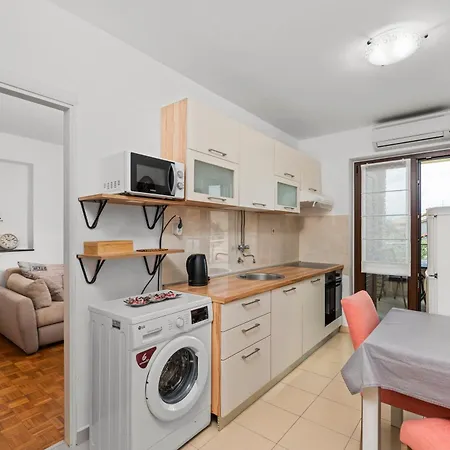 Apartment Marizela *