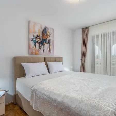 Apartment Marizela